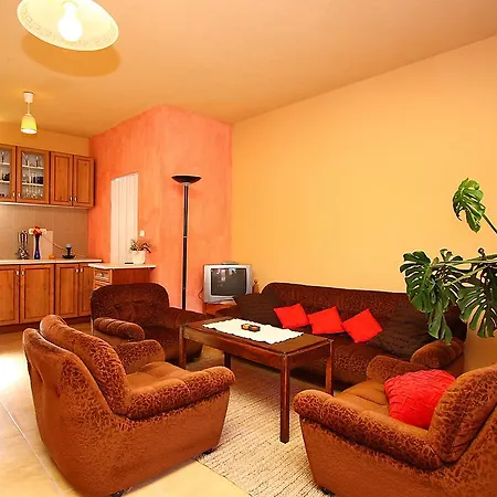 Holiday Home Balaton H2073 Balatonoszod